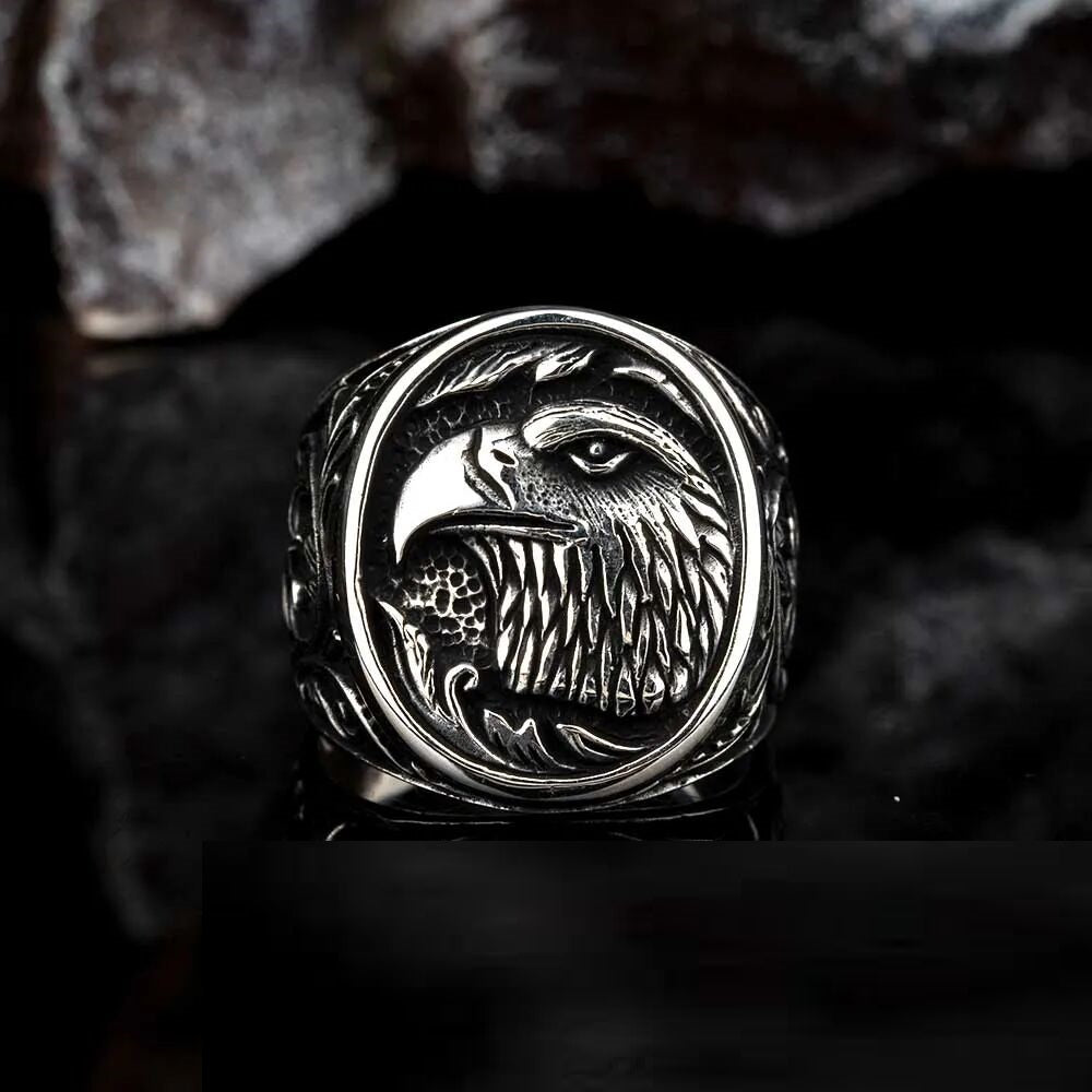 Oxidized Eagle Head Oval Silver Ring