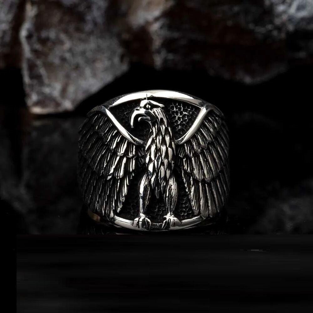 Eagle Figure Band Silver Ring