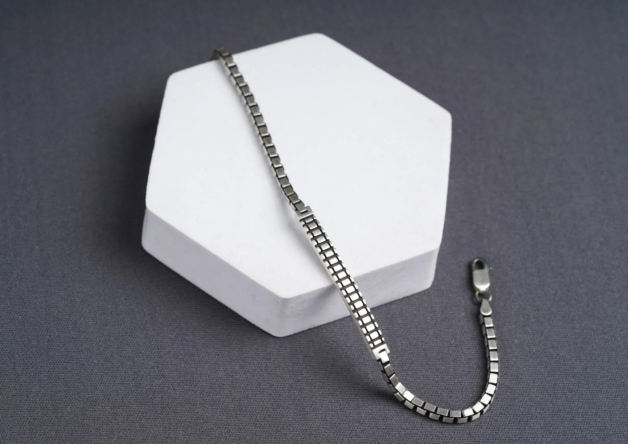 Arched Bridge Box Link Men Bracelet