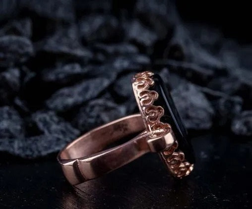 Black Aqeeq Hand Made Simple Women Ring (Rose Gold Plated)