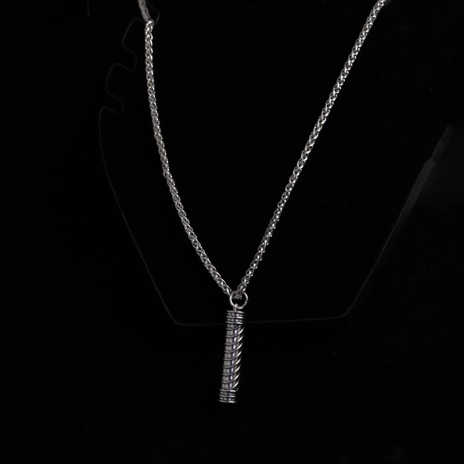 Spiffy Silver Chain