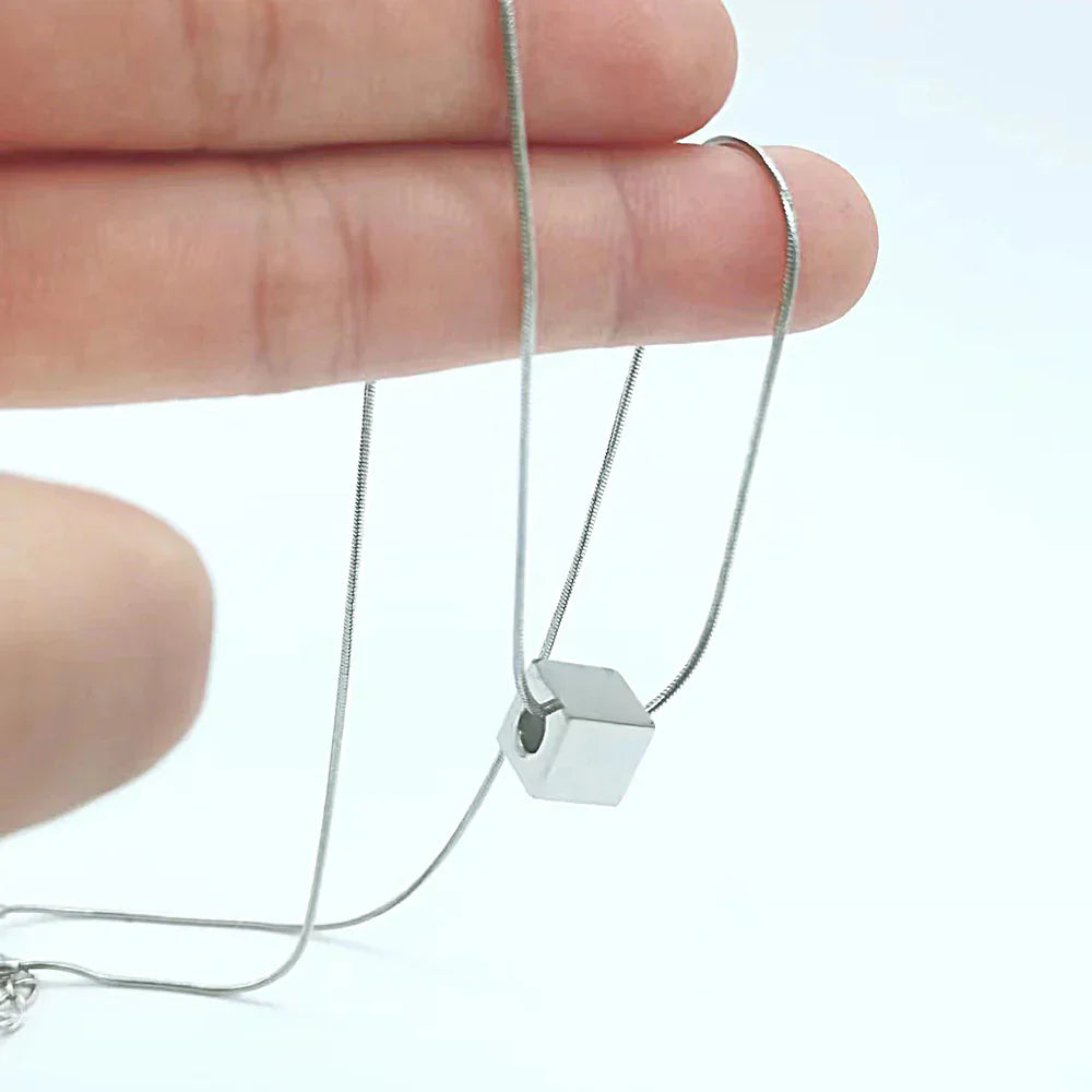 Urban Cube Chain