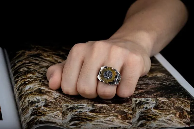 Tiger’s Eye Crossed Swords Design Spinner Ring With Sword Figure
