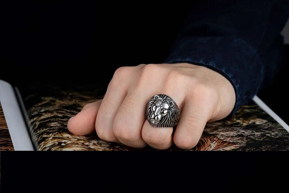Lion Head Figure Silver Men Ring