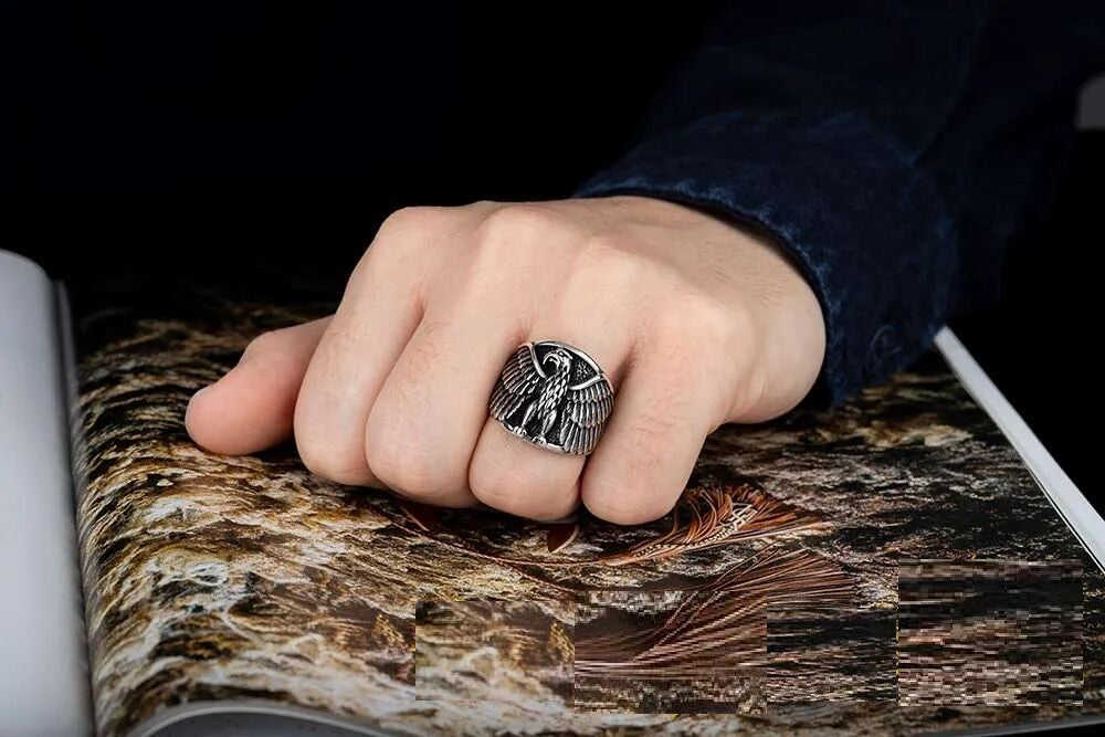 Eagle Figure Band Silver Ring