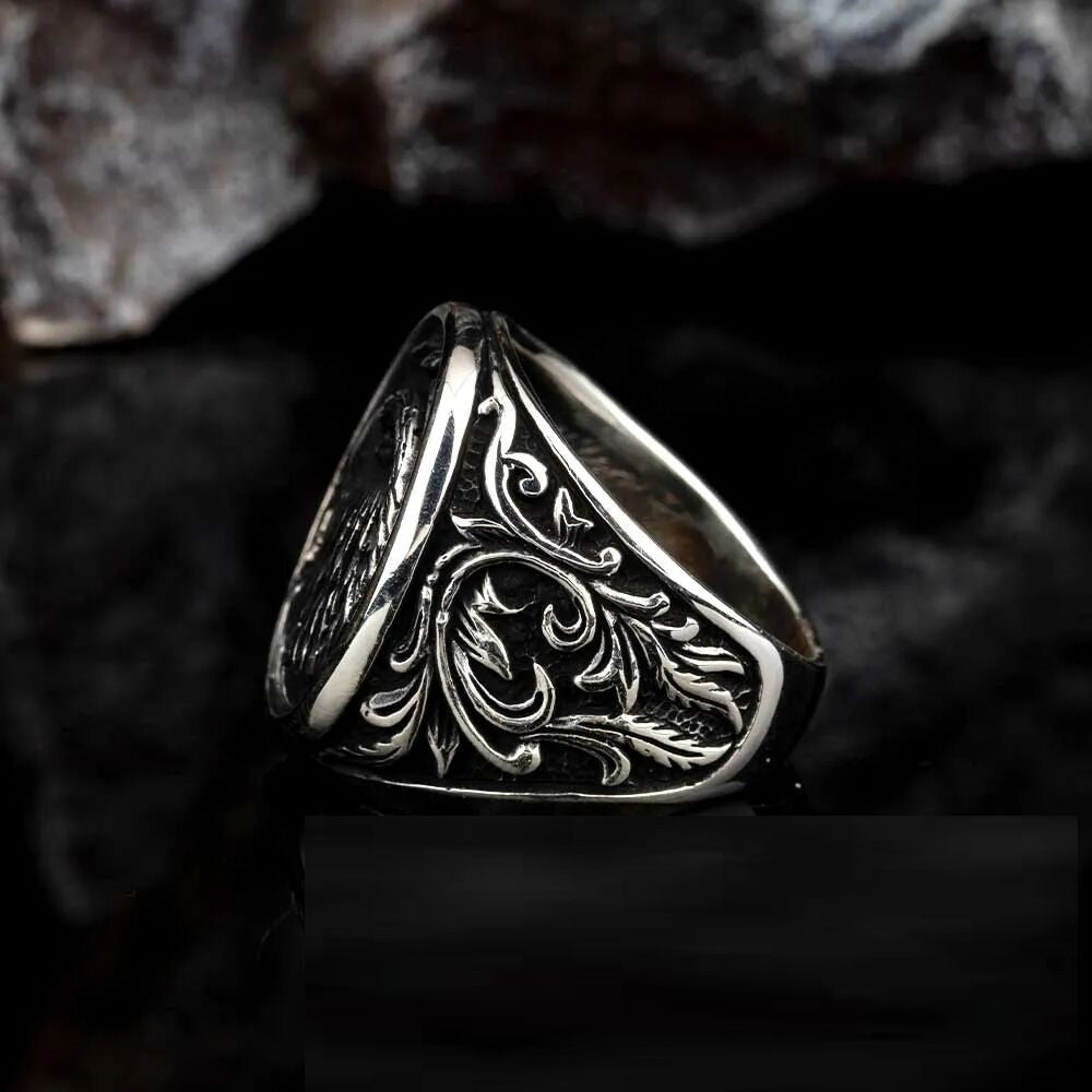 Oxidized Eagle Head Oval Silver Ring