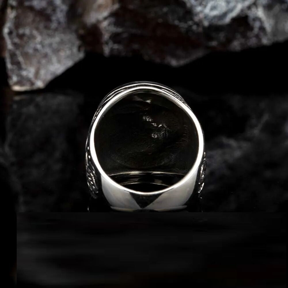 Oxidized Eagle Head Oval Silver Ring