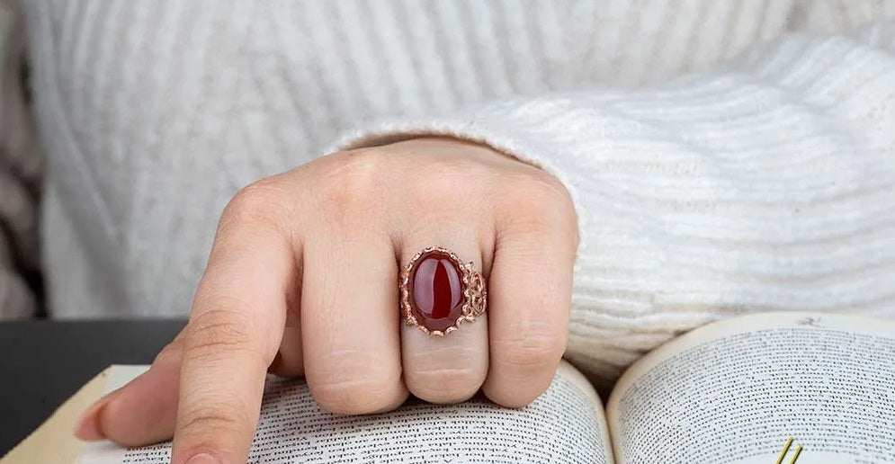 Red Yemeni Aqeeq D Shape Handcraft Women Ring