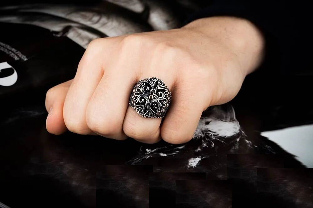 Exclusive Design Stoneless Silver Ring No3