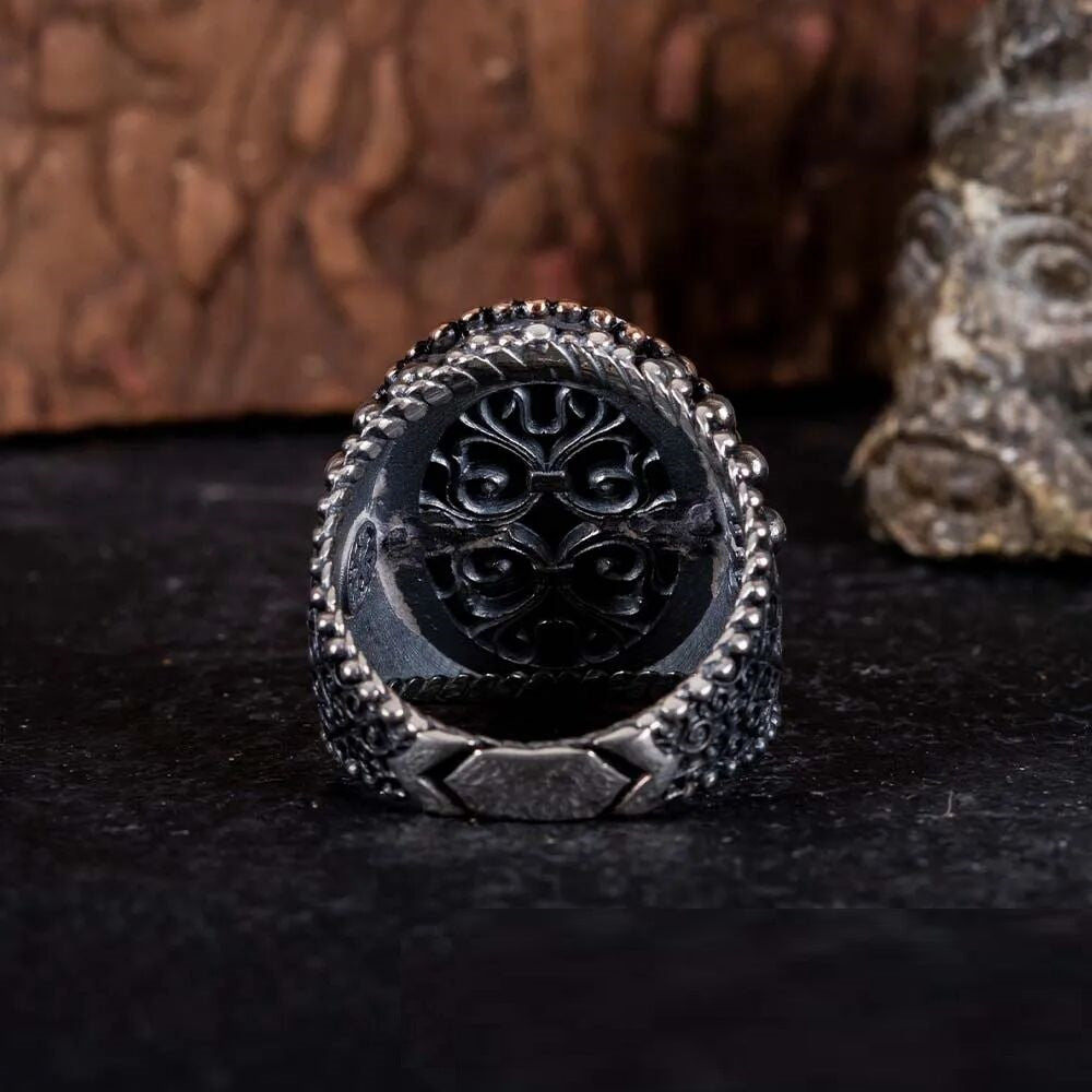 Stoneless Design Oxidized Silver Ring With White Frame