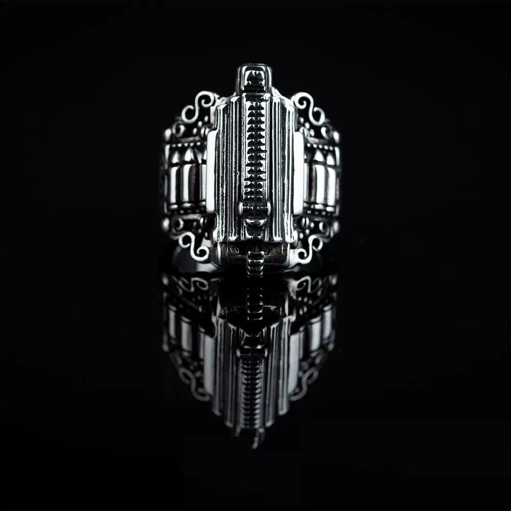 Gun Figure Exclusive Silver Ring
