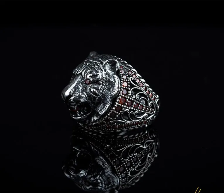 Lion Head Orange Zircon Pieces Exclusive Silver Ring