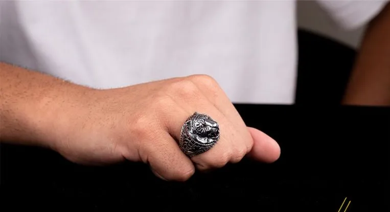 Lion Head Orange Zircon Pieces Exclusive Silver Ring