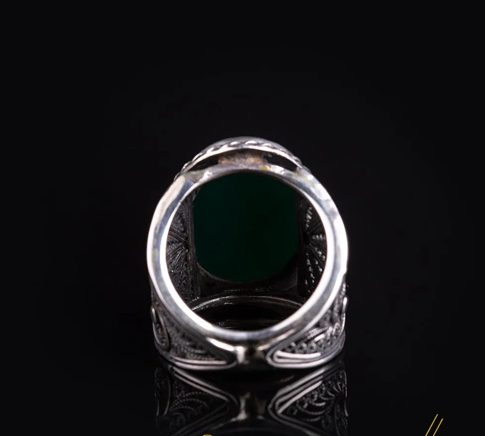 Filigree Ayatul Kursi Islamic Flat Green Aqeeq Ring