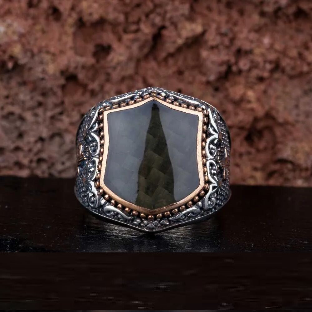 Exclusive Cut Black Carbon Silver Ring