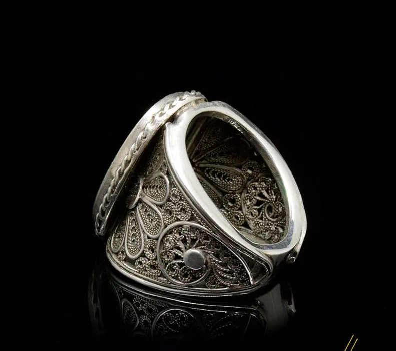 Filigree Basmala Islamic Flat Green Aqeeq Ring