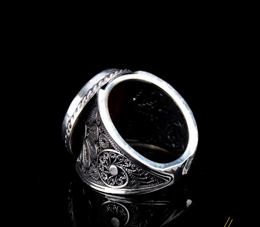 Filigree Handmade Flat Red Aqeeq Ring with Shahada