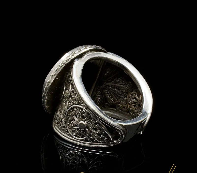 Filigree Handmade Flat Black Aqeeq Ring with Shahada