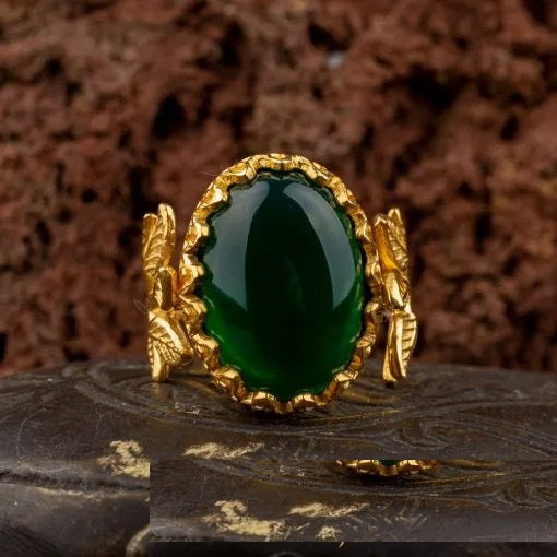 Green Aqeeq D Shape Hand Made Women Flower Ring