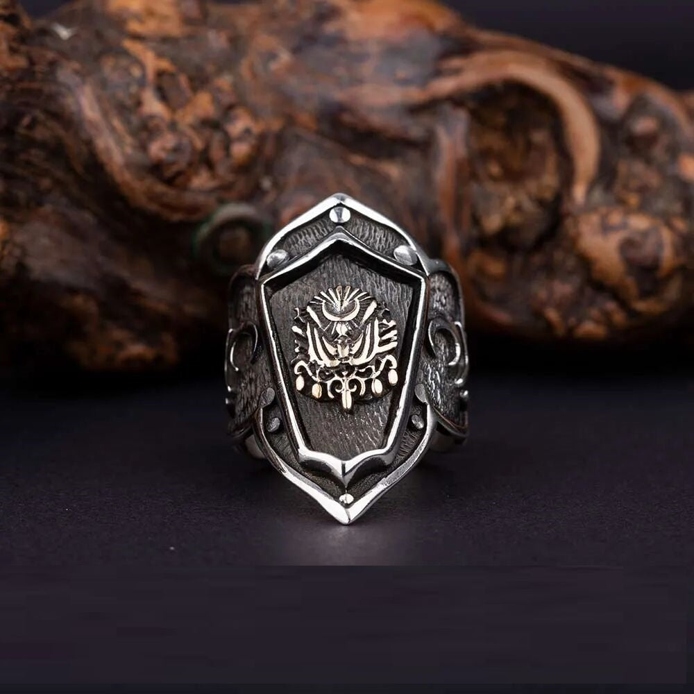 Heritage Collection Adjustable Thumb Ring With Coat of Arms