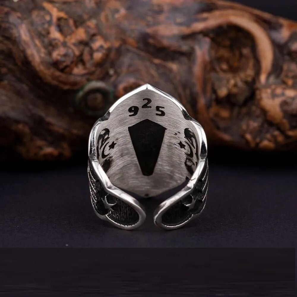 Heritage Collection Adjustable Thumb Ring With Howling Wolf